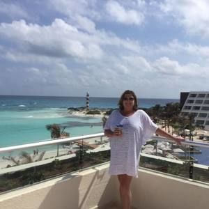 Meet your Posher, Jean